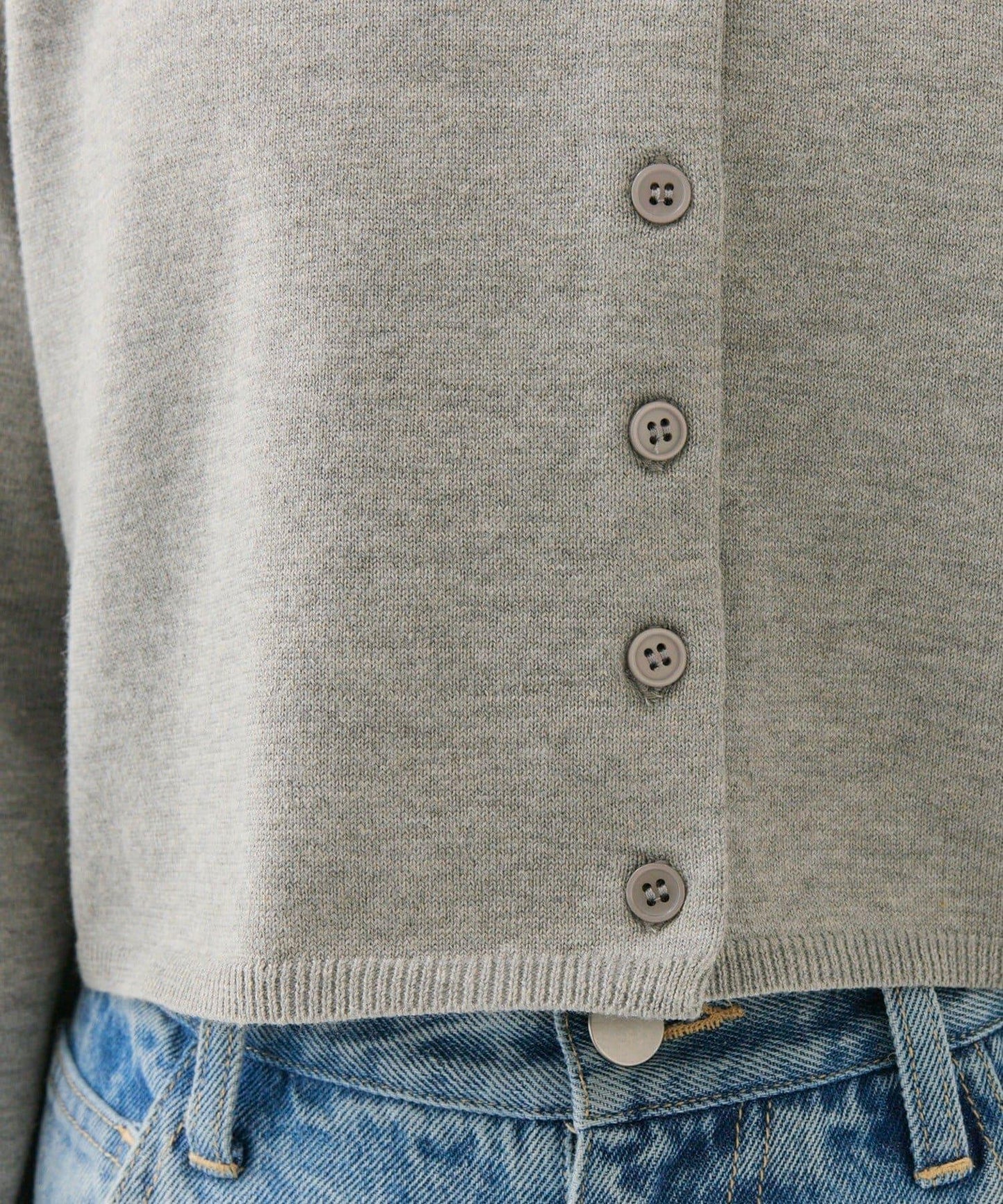 小紐扣長袖開衫