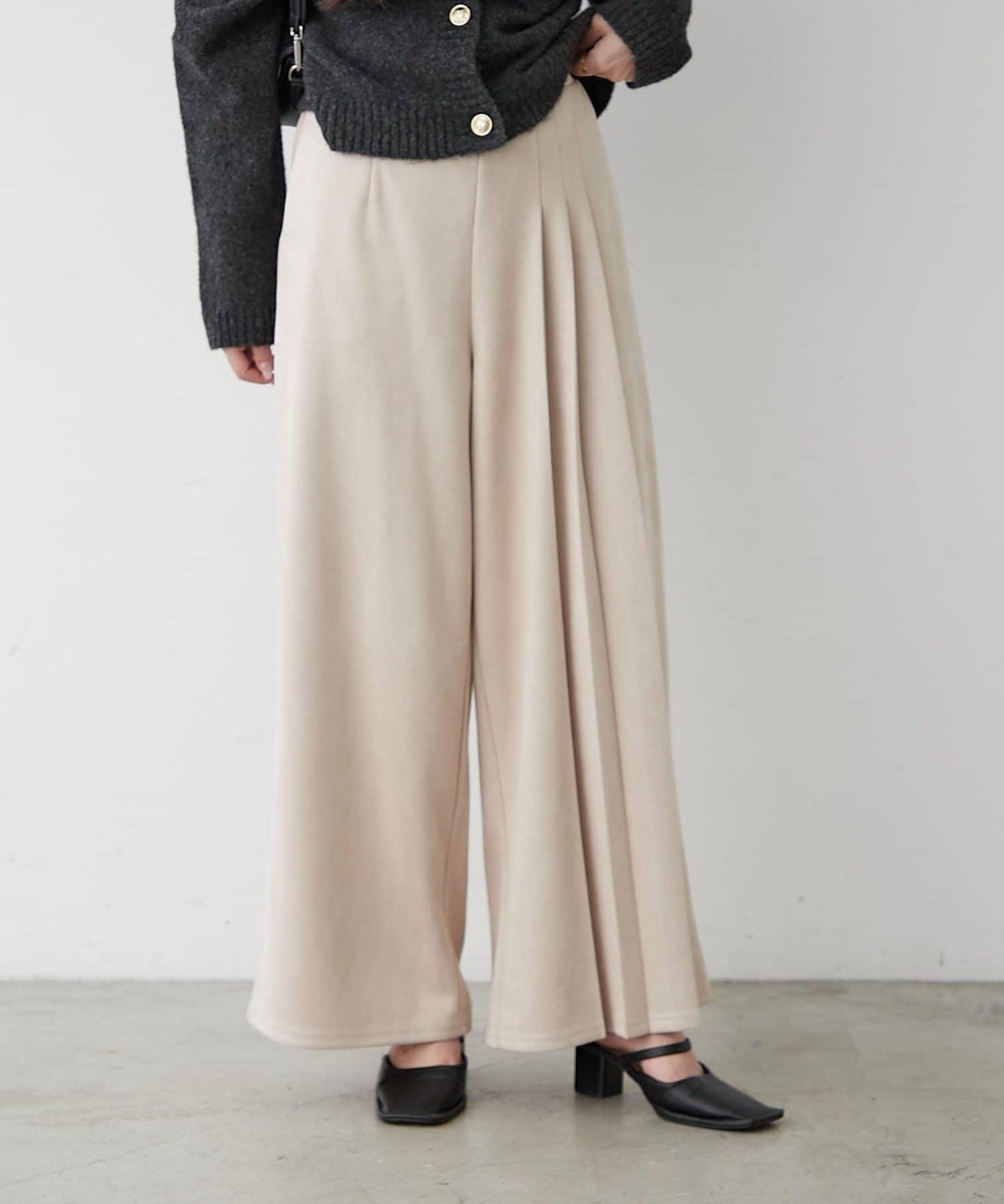 舒適美型【RMAF】側褶褲