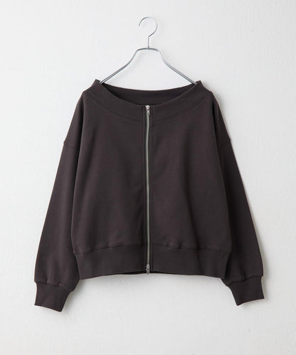 箱型露肩拉鍊上衣