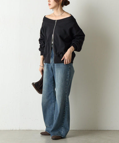 箱型露肩拉鍊上衣