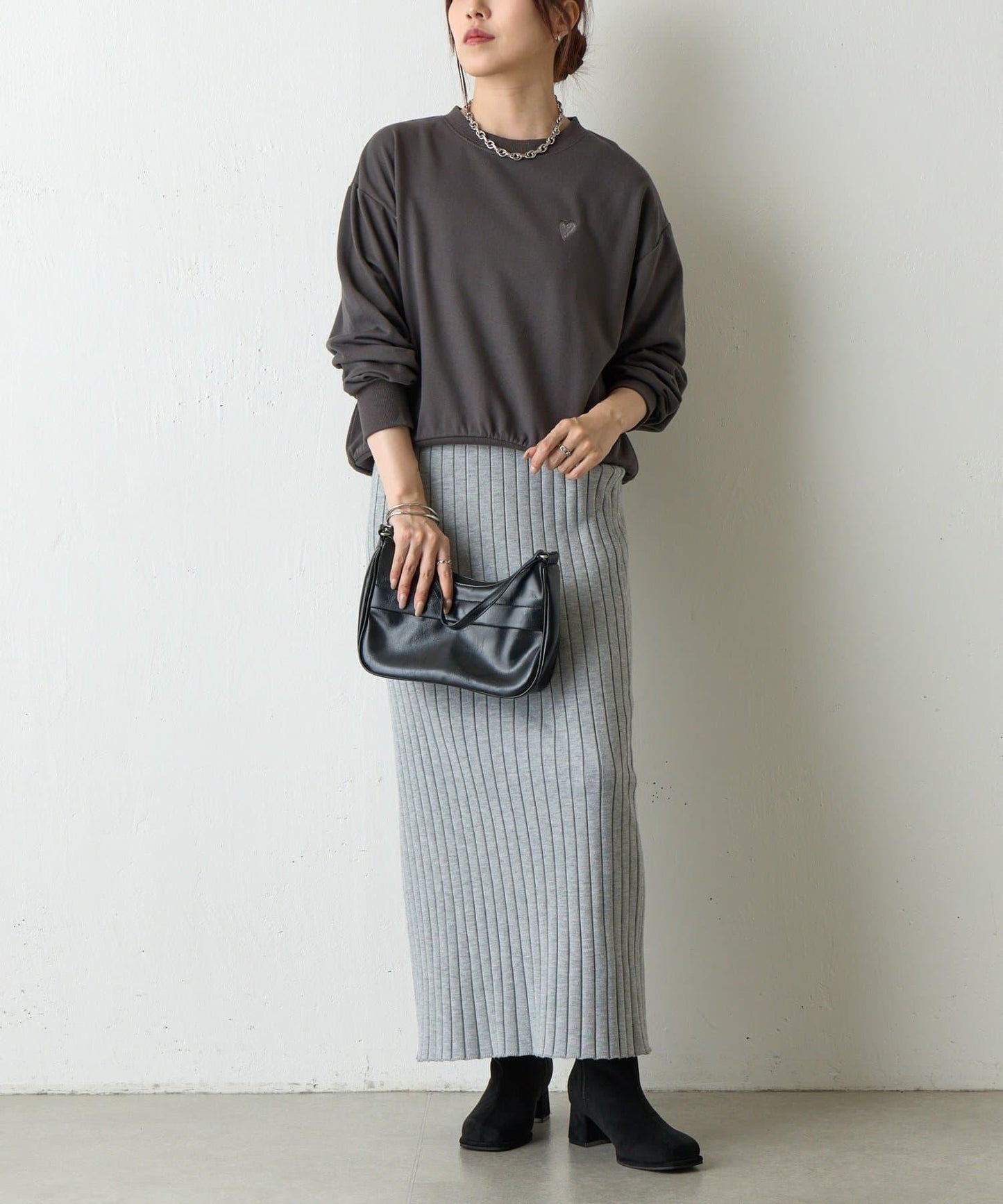 愛心刺繡衛衣套頭衫