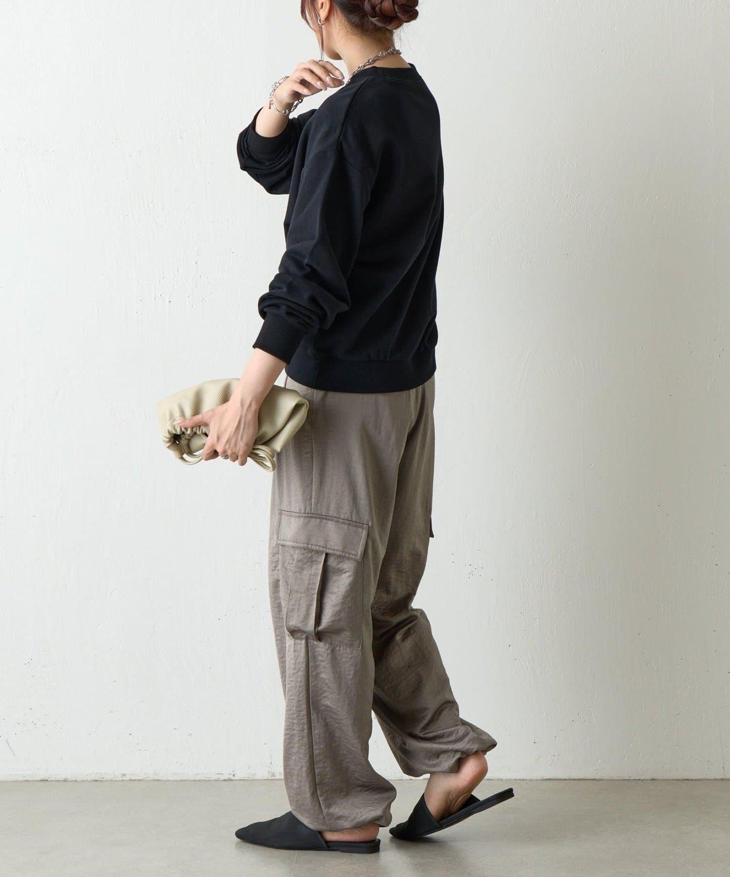 愛心刺繡衛衣套頭衫