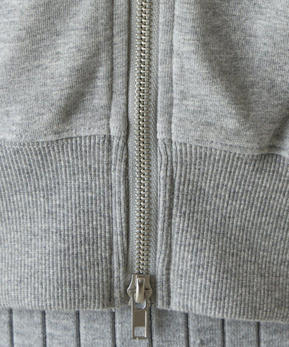 箱型露肩拉鍊上衣