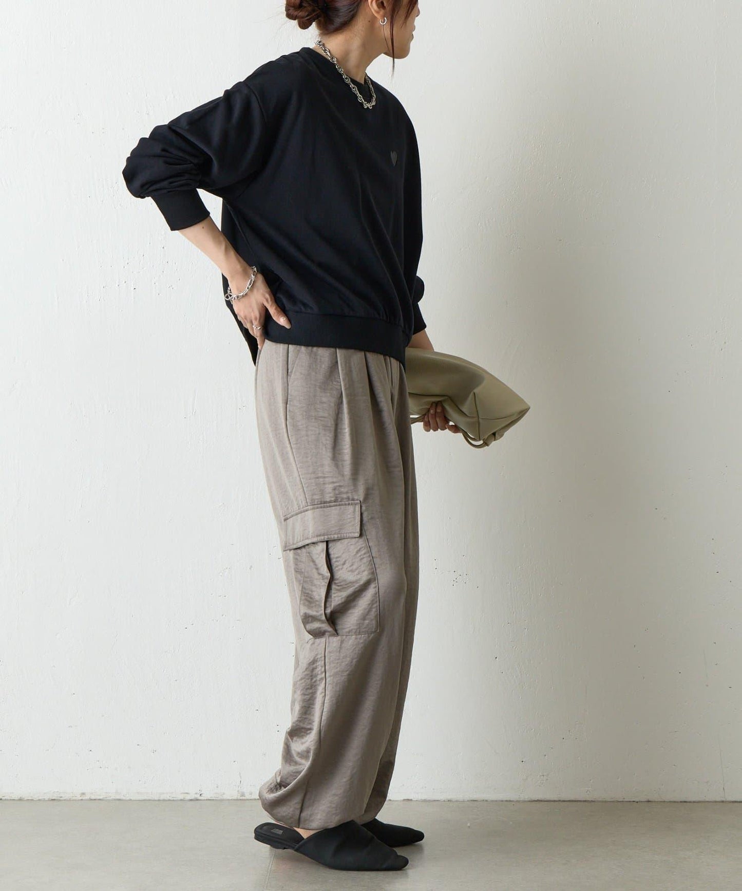 愛心刺繡衛衣套頭衫