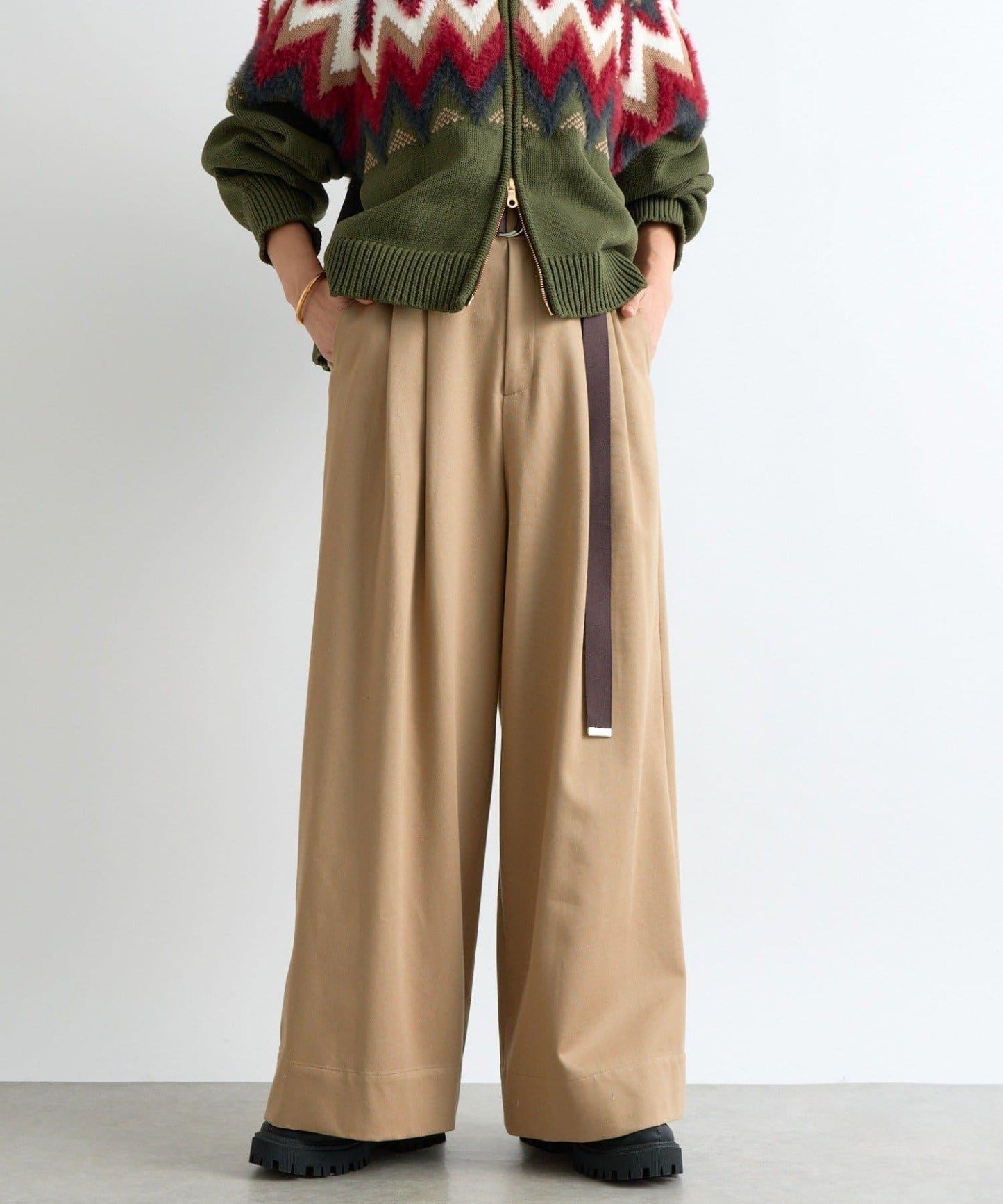 【輕盈感】褶皺工裝寬腿褲