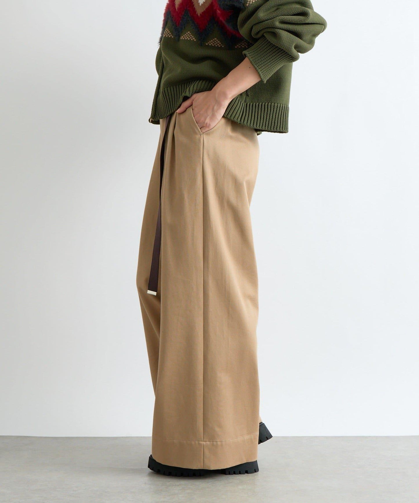 【輕盈感】褶皺工裝寬腿褲