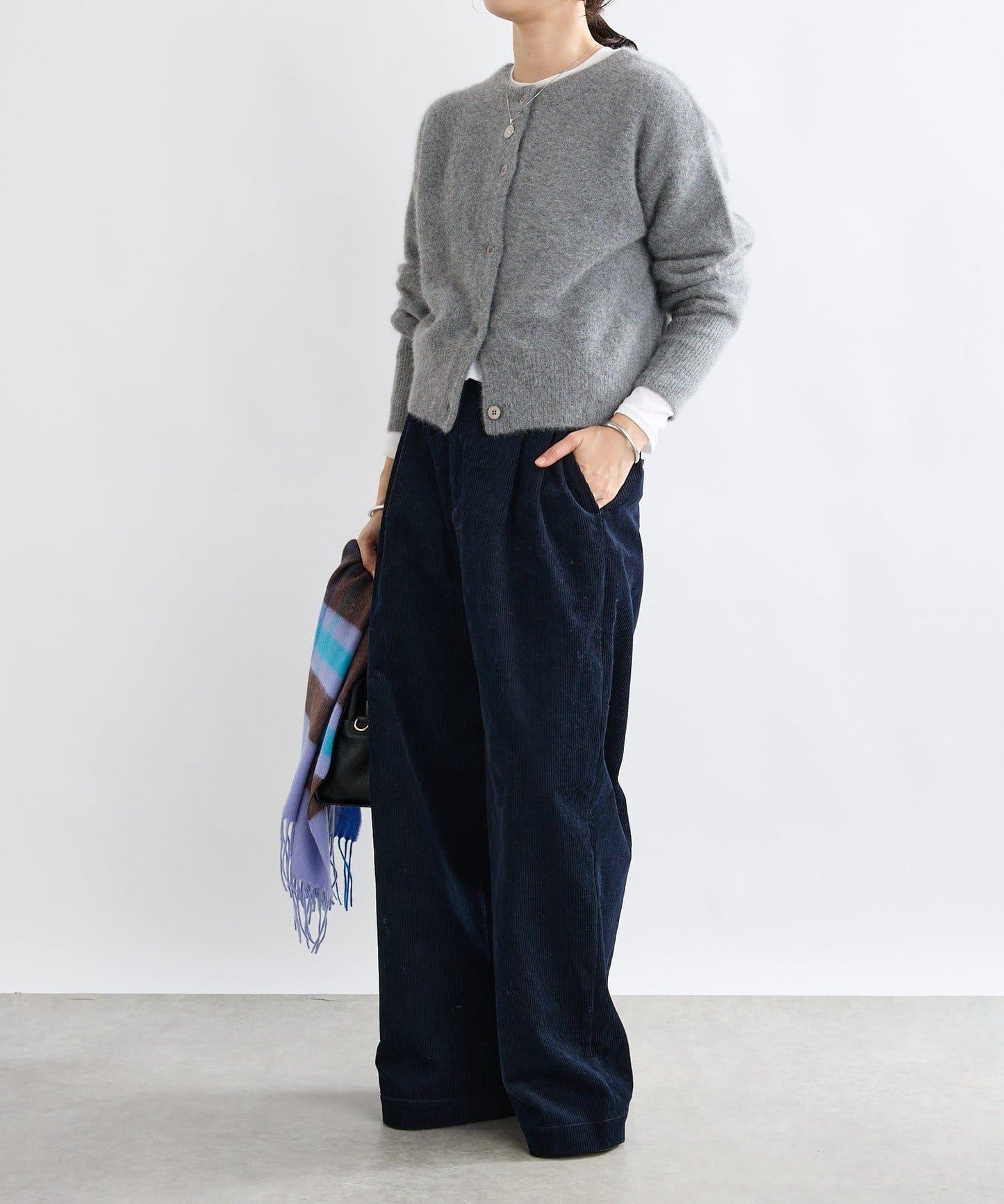 【MONN.:.(モン)】燈芯絨長褲