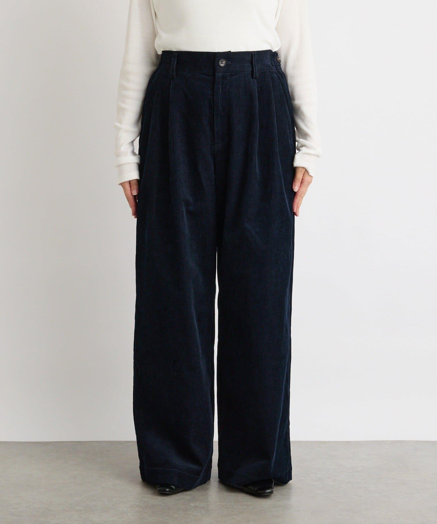 【MONN.:.(モン)】燈芯絨長褲