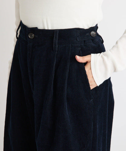 【MONN.:.(モン)】燈芯絨長褲