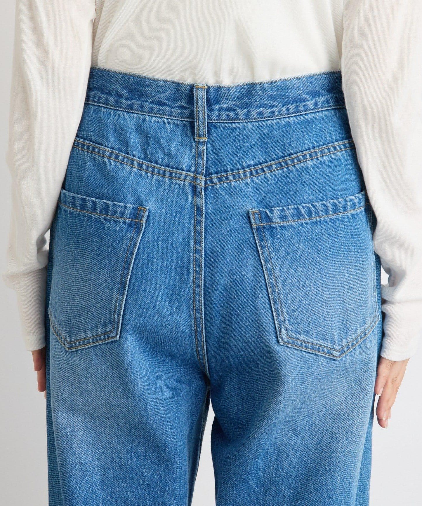 【MONN.:.(モン)】寬鬆牛仔褲