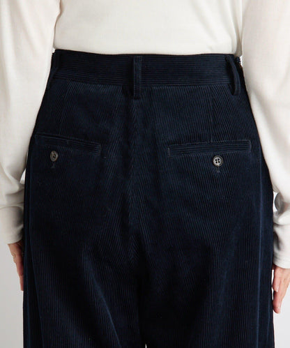 【MONN.:.(モン)】燈芯絨長褲