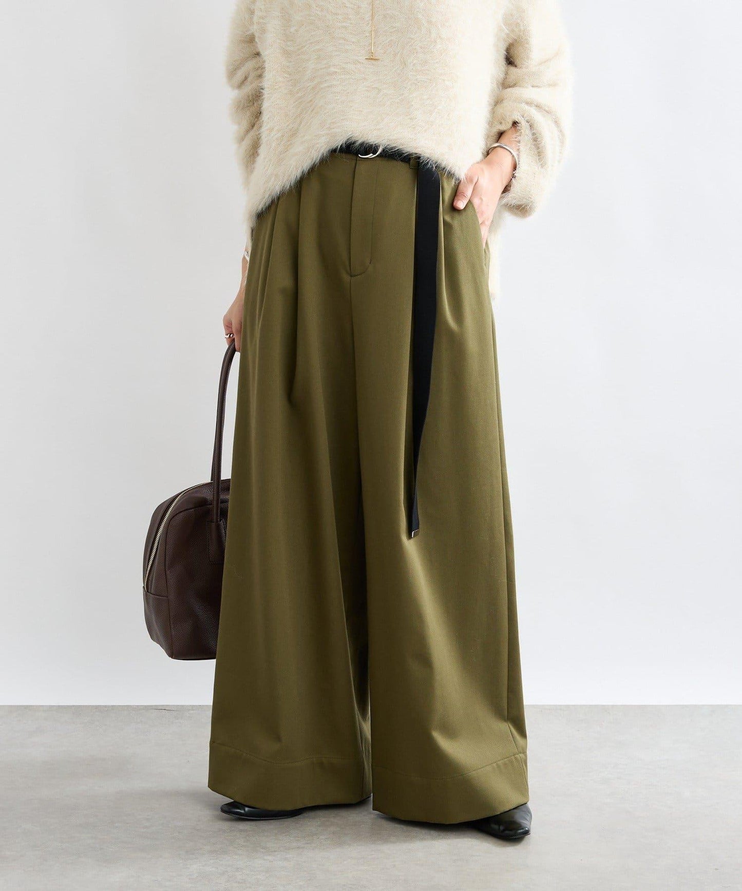 【輕盈感】褶皺工裝寬腿褲