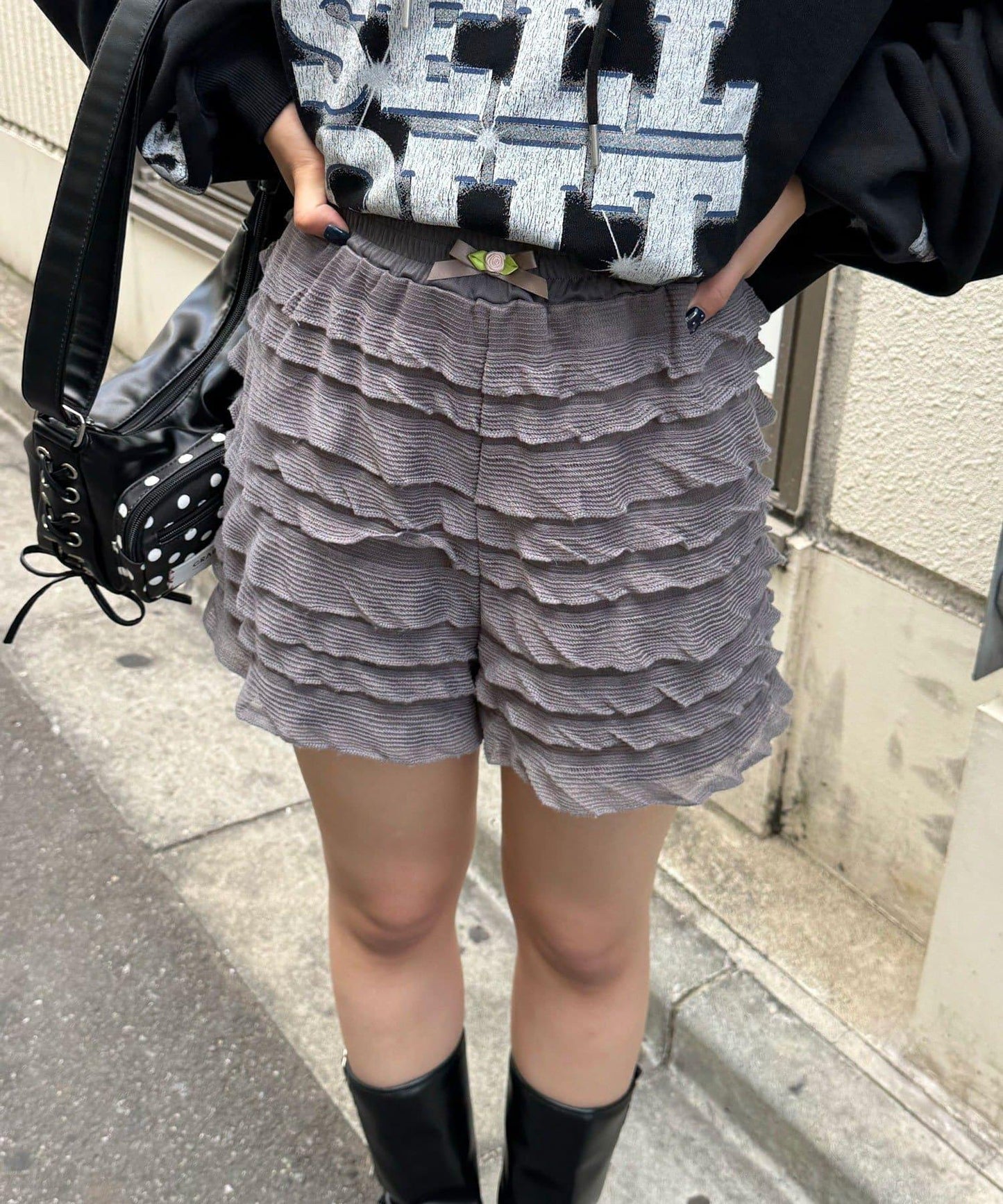 層疊荷葉邊短褲