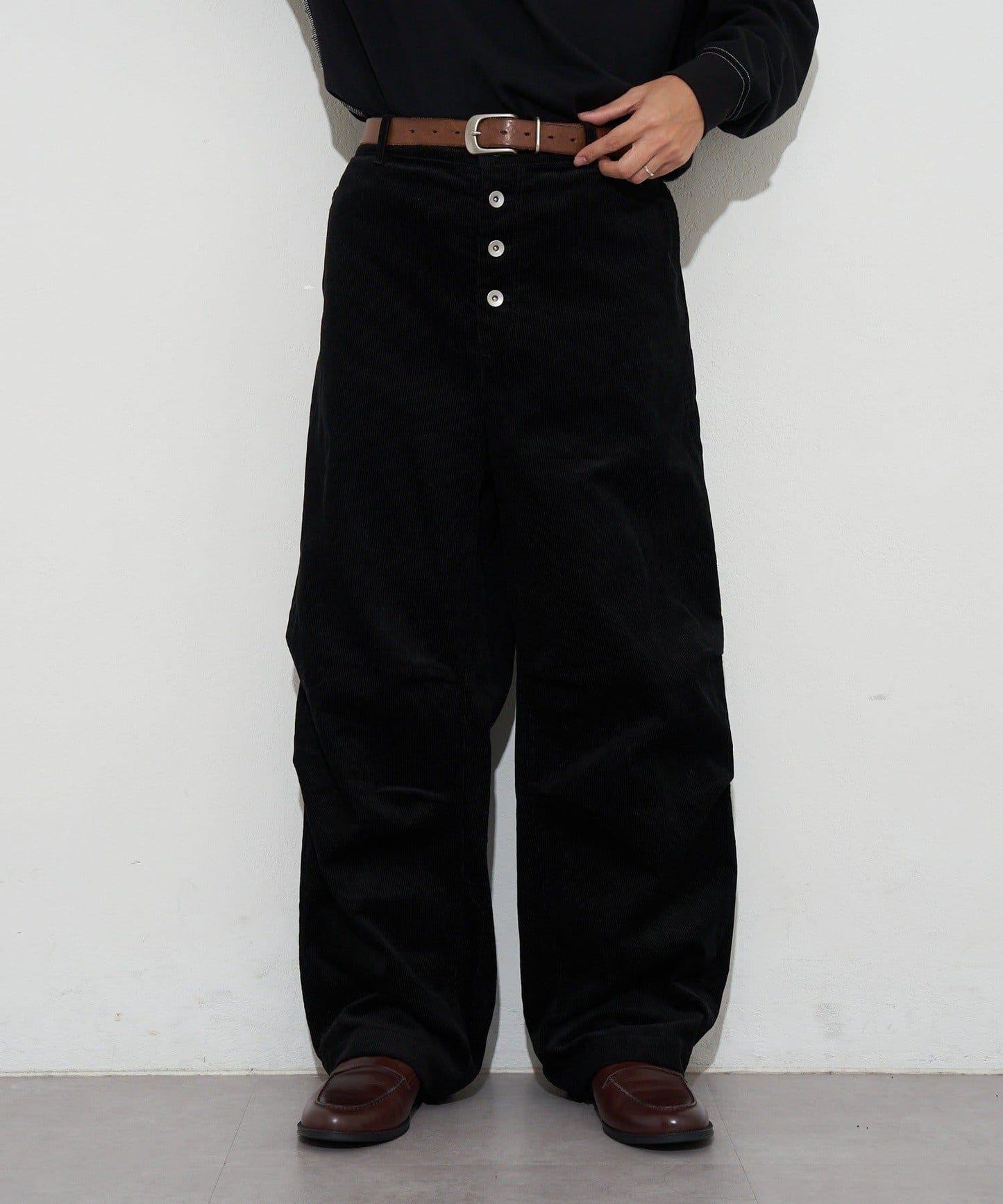 寬鬆燈芯絨闊腿褲