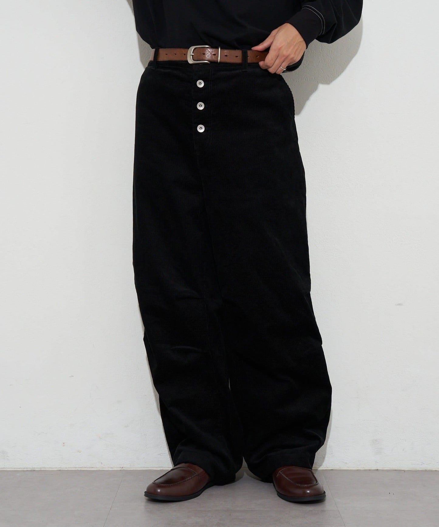 寬鬆燈芯絨闊腿褲