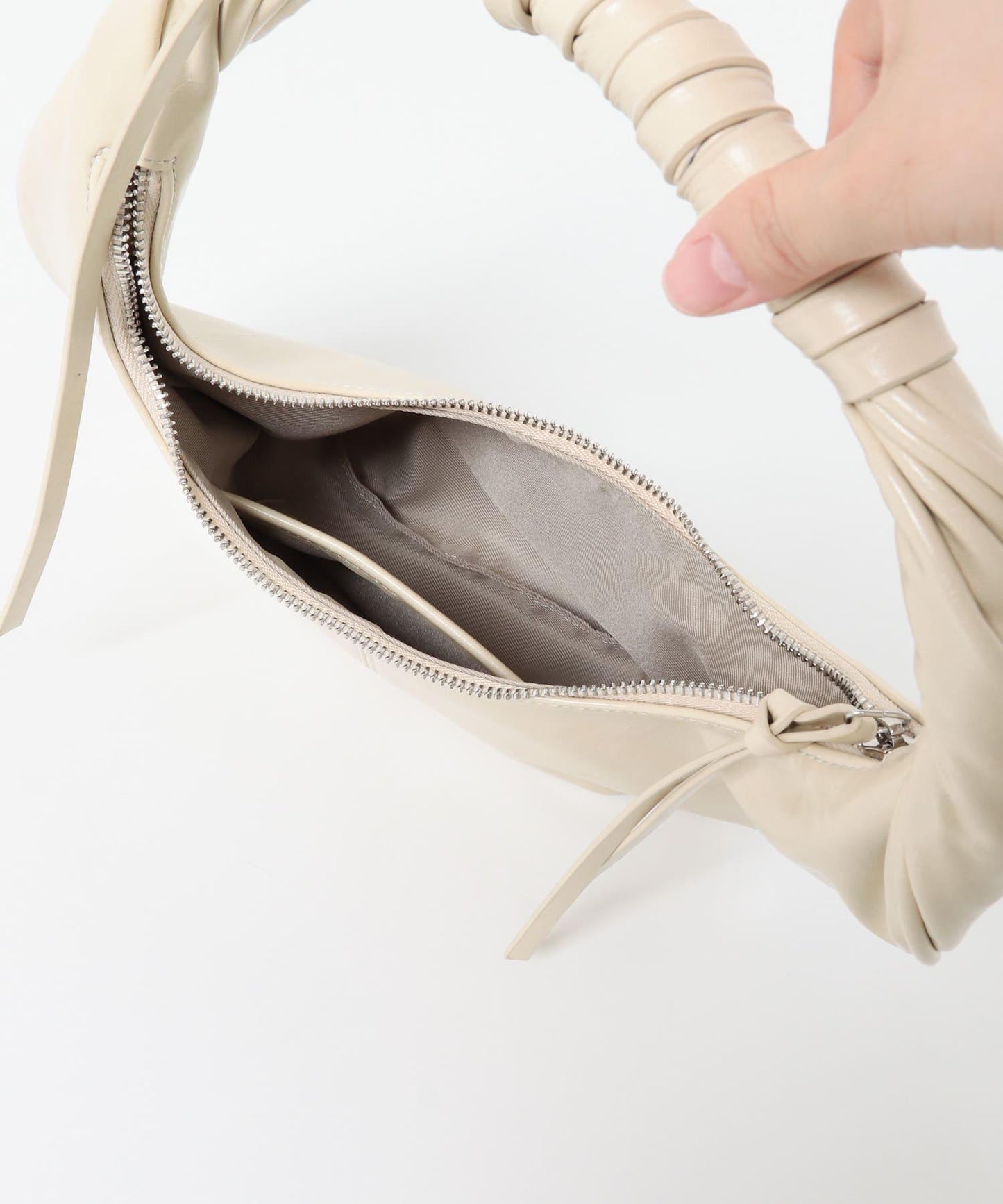 手提設計圓形包