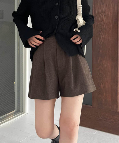 桃皮絨短褲