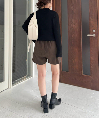桃皮絨短褲