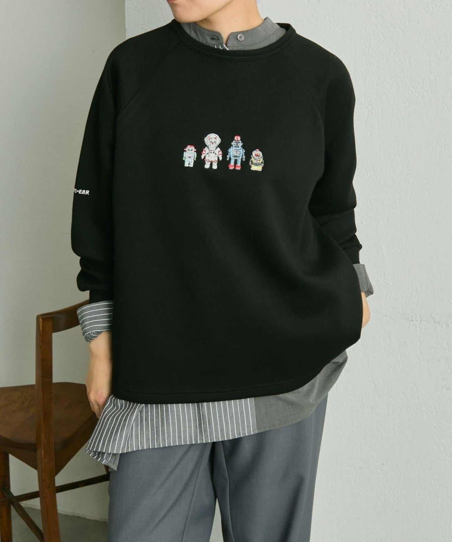 《手洗い可》sampo×ear聯名太空兔衛衣