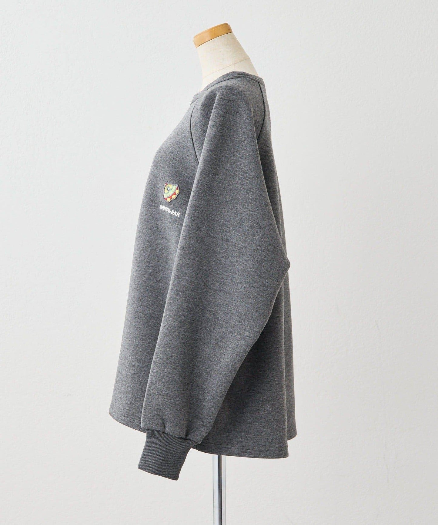 《手洗い可》sampo×ear聯名太空兔衛衣