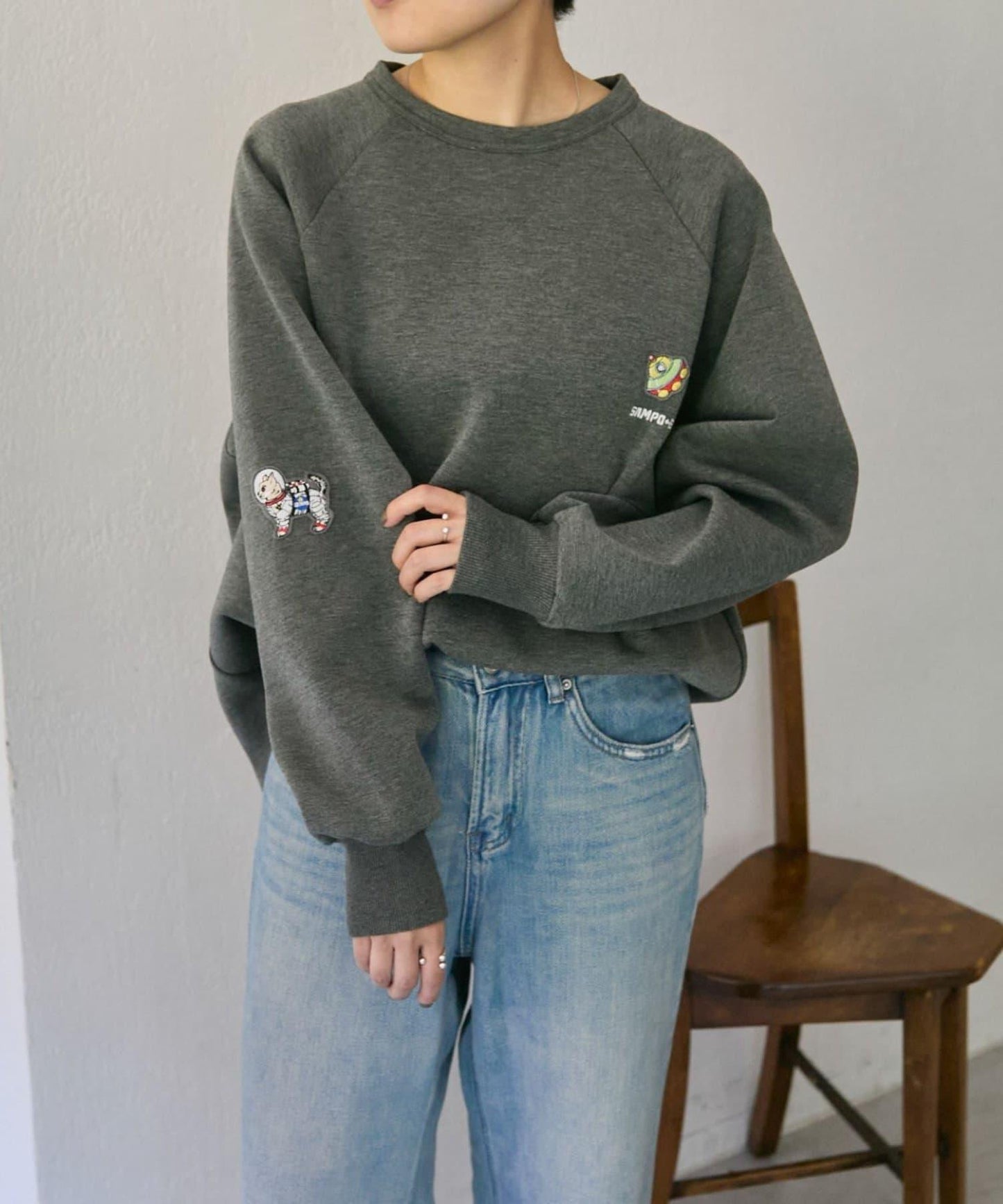 《手洗い可》sampo×ear聯名太空兔衛衣