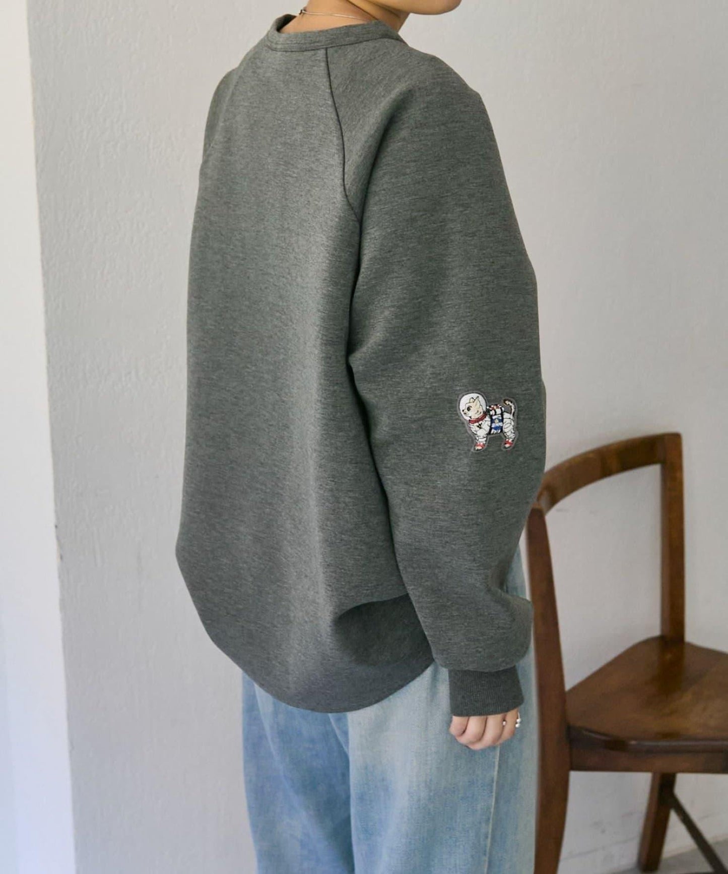 《手洗い可》sampo×ear聯名太空兔衛衣