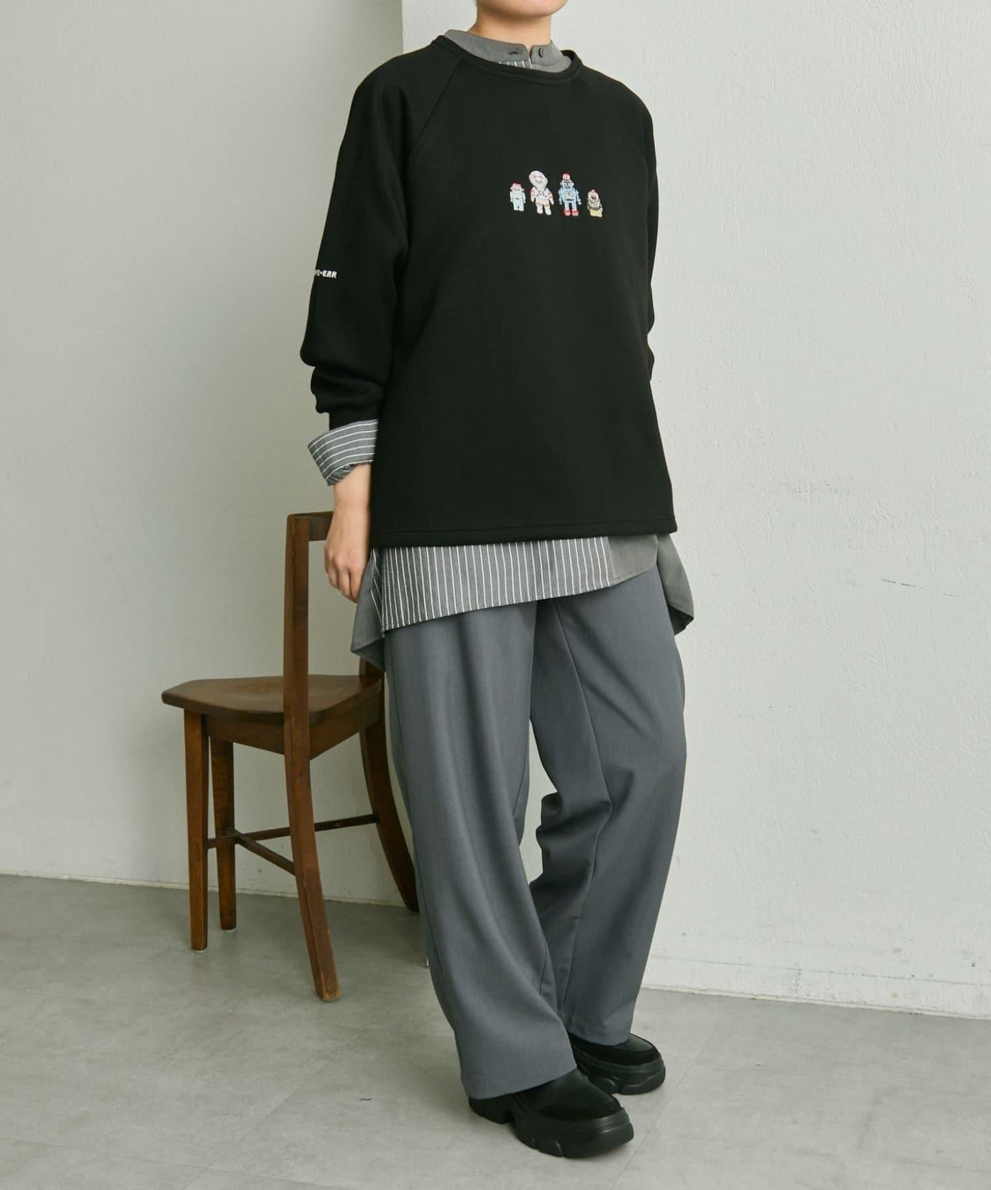 《手洗い可》sampo×ear聯名太空兔衛衣