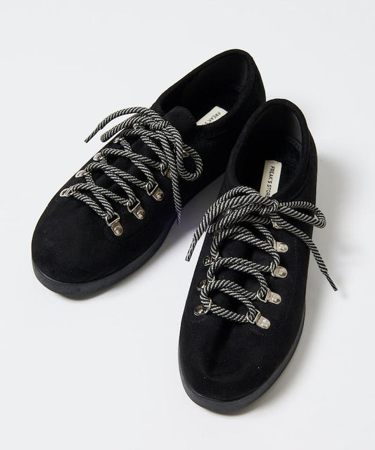 低幫登山風格運動鞋