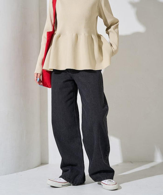 直筒寬鬆牛仔褲