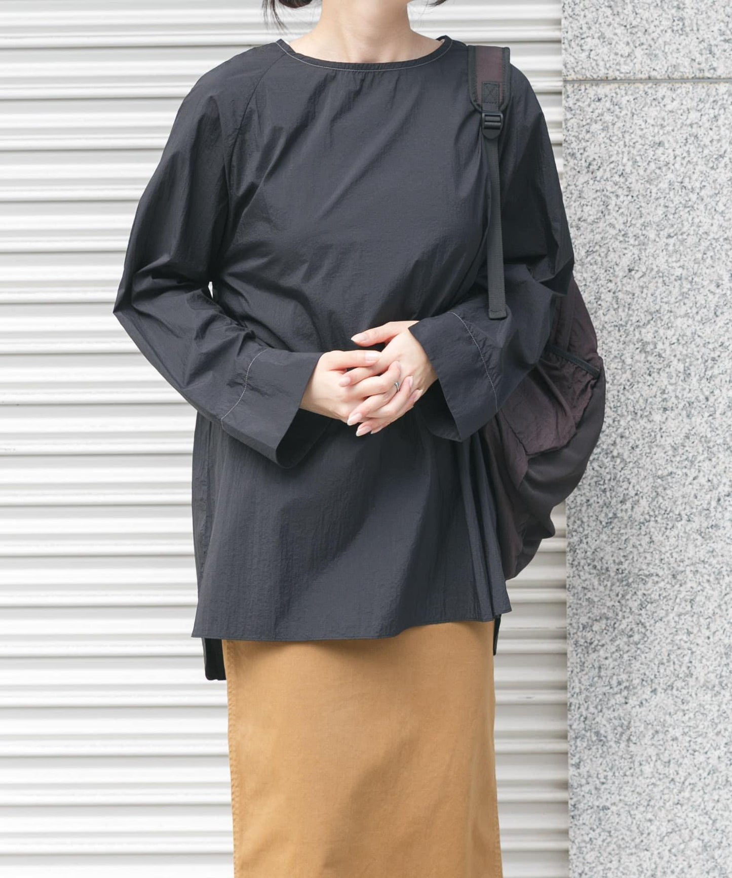 透視尼龍套頭衫