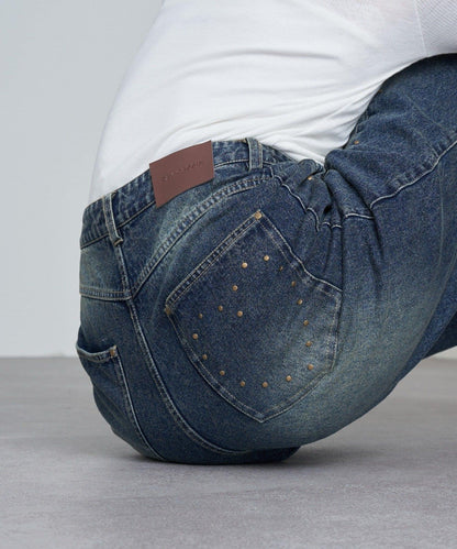 鉚釘裝飾寬鬆牛仔褲