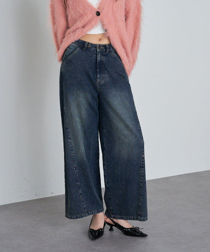 鉚釘裝飾寬鬆牛仔褲