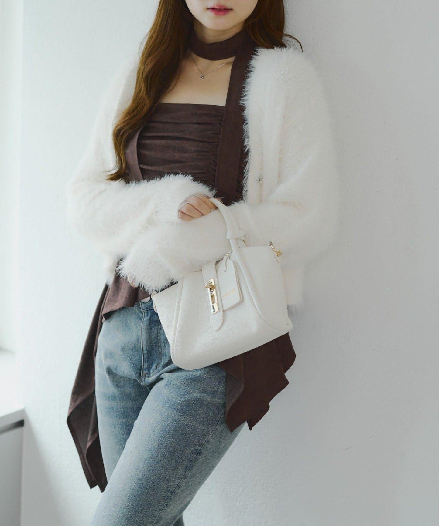 附項鍊頸圈設計顯身材【RMAF】不對稱下襬吊帶長款上衣