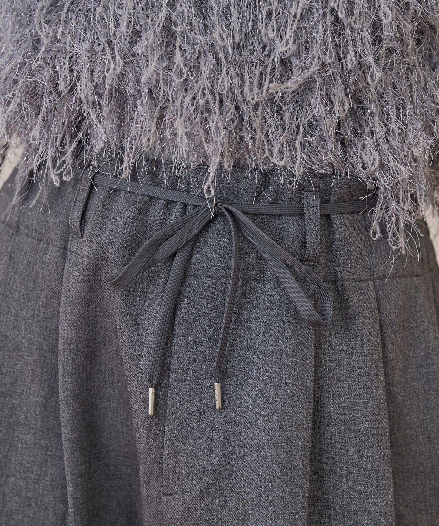 【收腰顯瘦！】附帶繫帶腰帶褶皺寬鬆休閒長褲