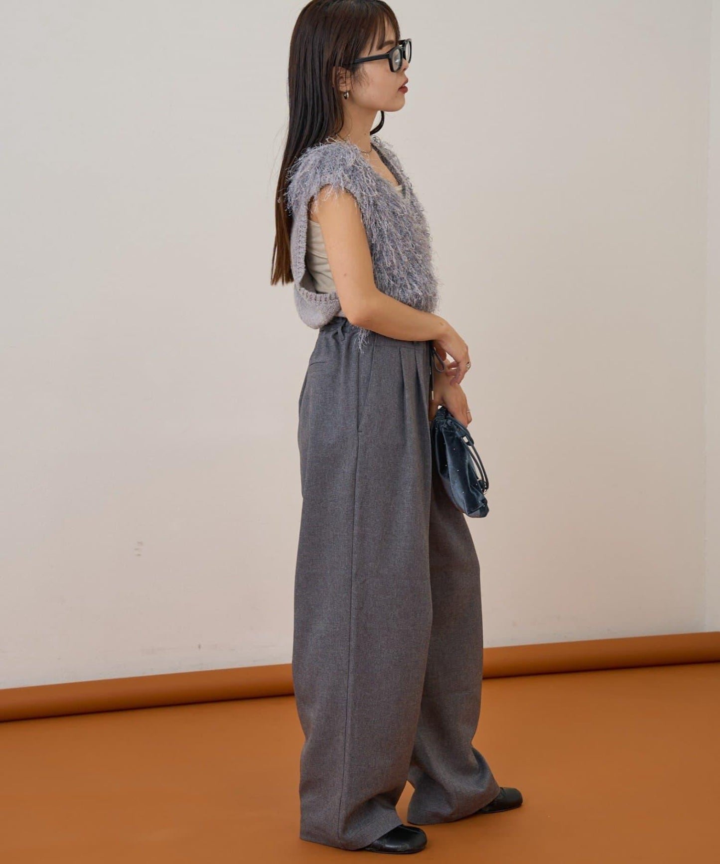 【收腰顯瘦！】附帶繫帶腰帶褶皺寬鬆休閒長褲