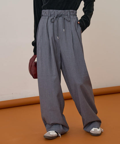 【收腰顯瘦！】附帶繫帶腰帶褶皺寬鬆休閒長褲