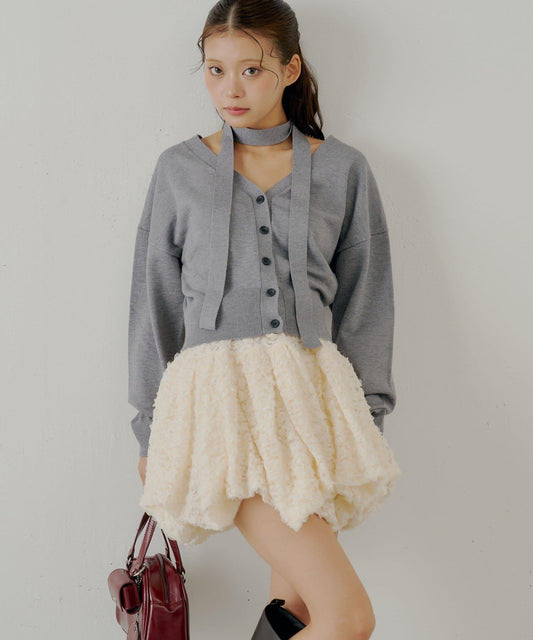 【Chico】帶領帶V領修身針織衫