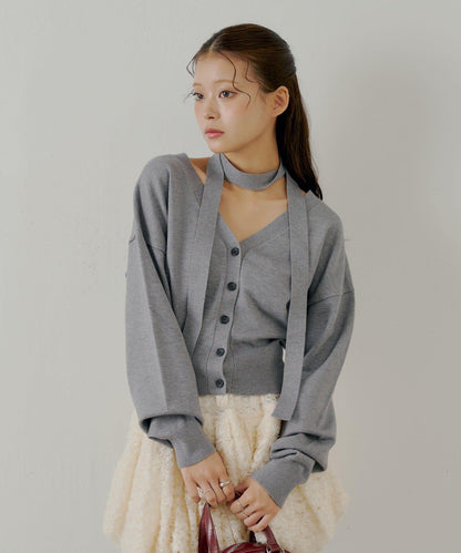 【Chico】帶領帶V領修身針織衫