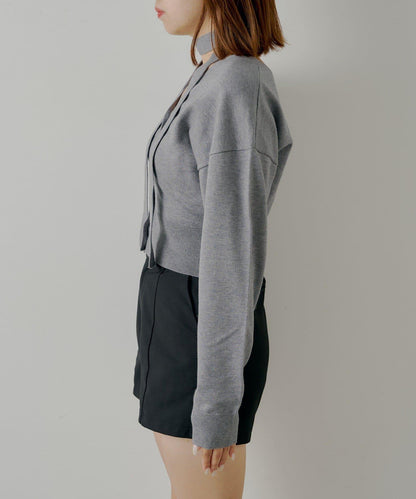 【Chico】帶領帶V領修身針織衫