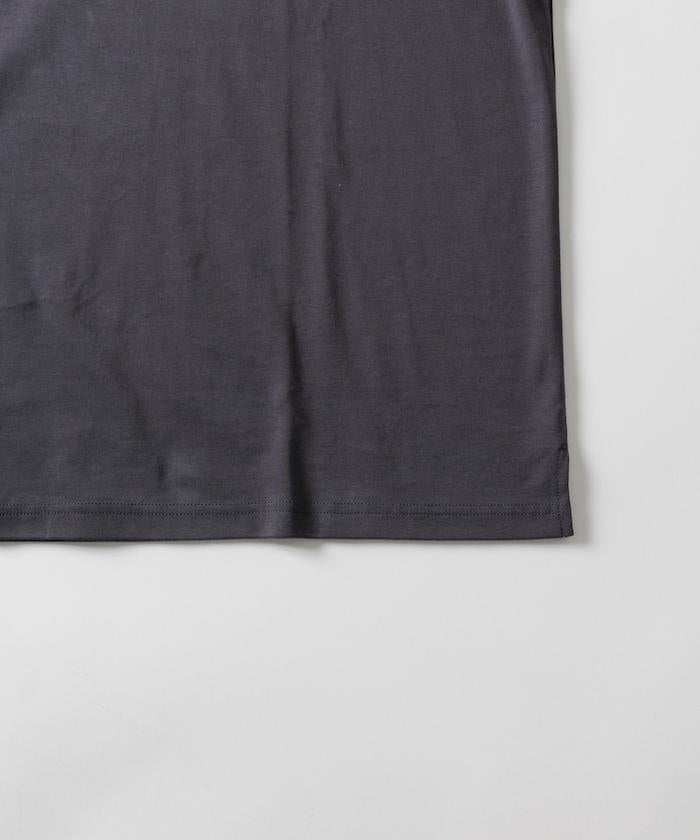 高捻順滑純色長袖T恤 無圖案