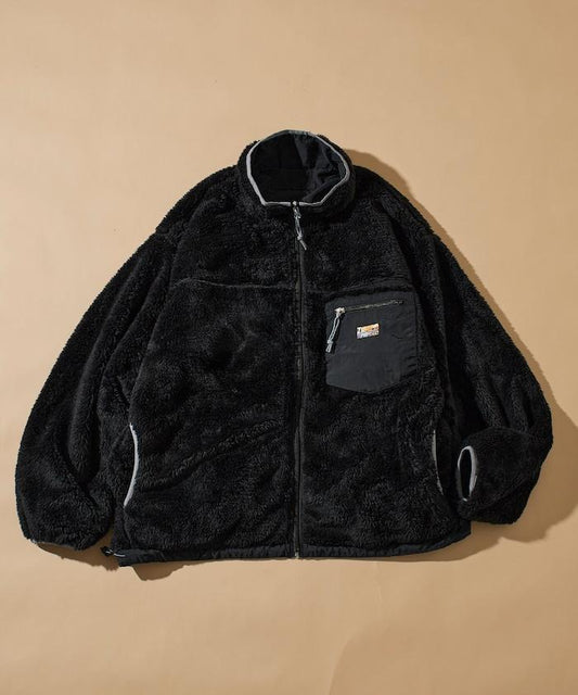 寬鬆版型 單點標誌 可雙面穿 尼龍羊羔絨夾克