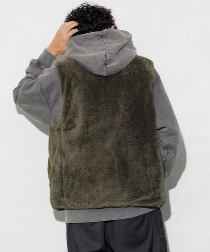 寬鬆版型可雙面穿羊羔絨馬甲軍綠色