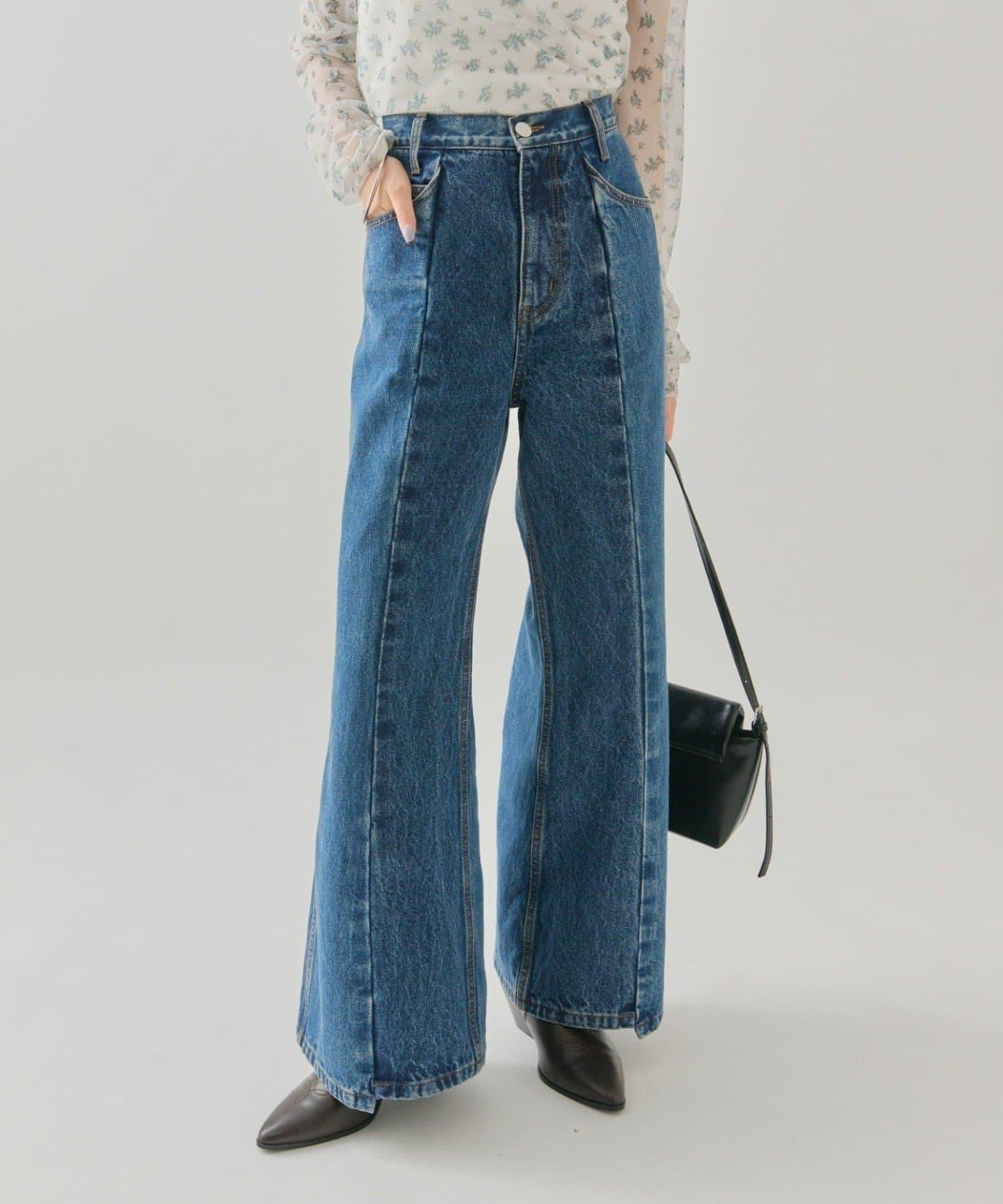 美麗喇叭牛仔褲