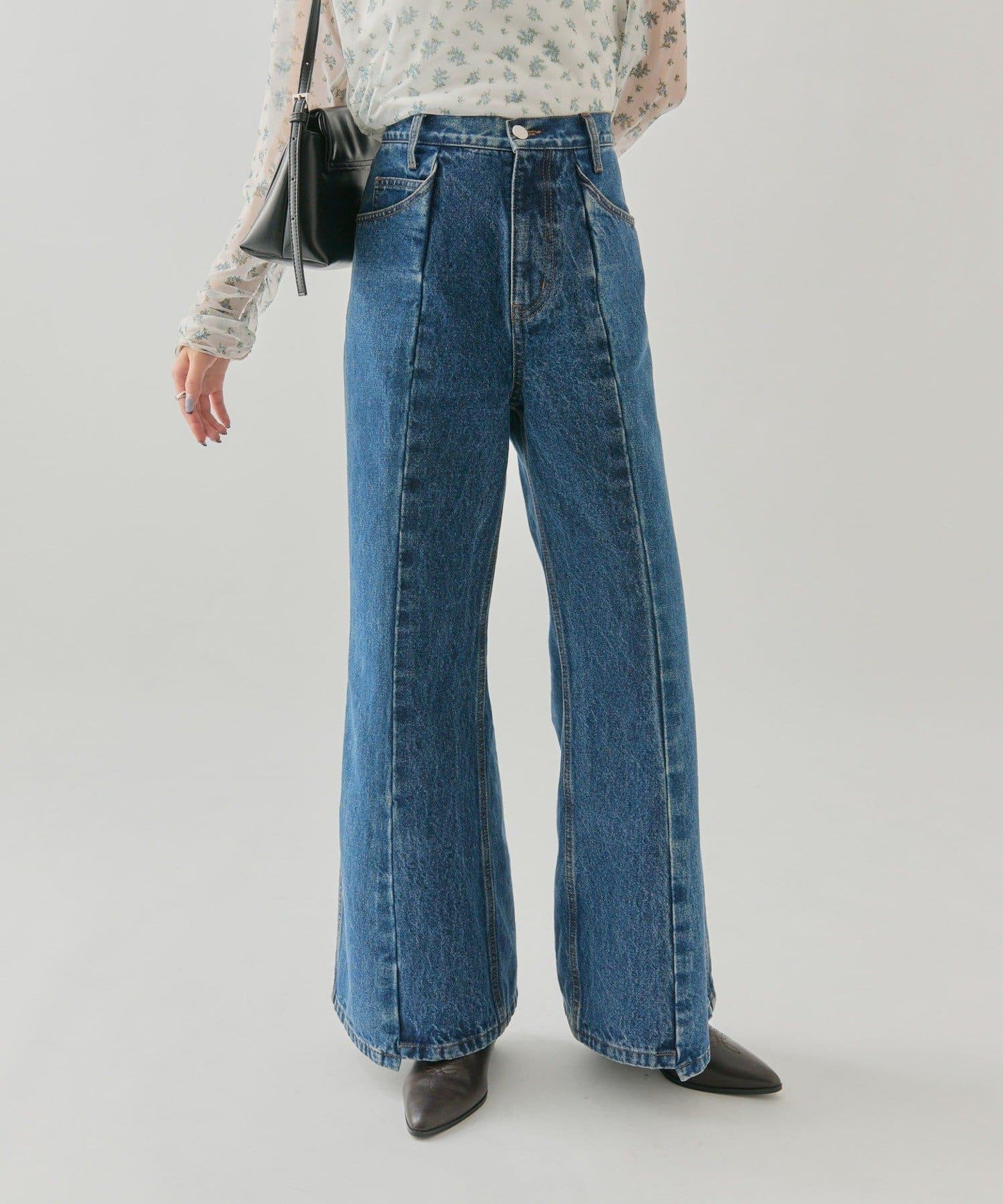 美麗喇叭牛仔褲