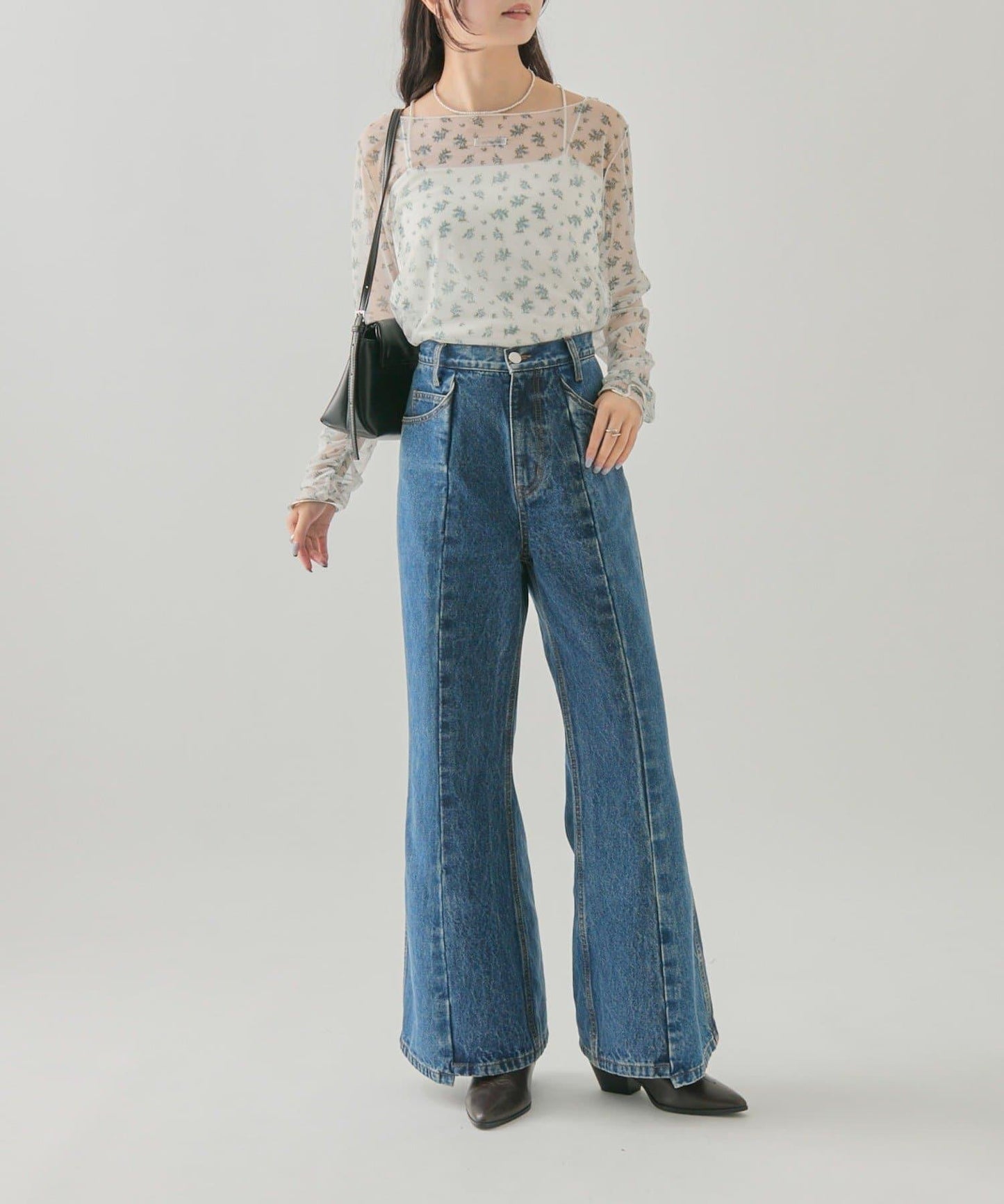 美麗喇叭牛仔褲