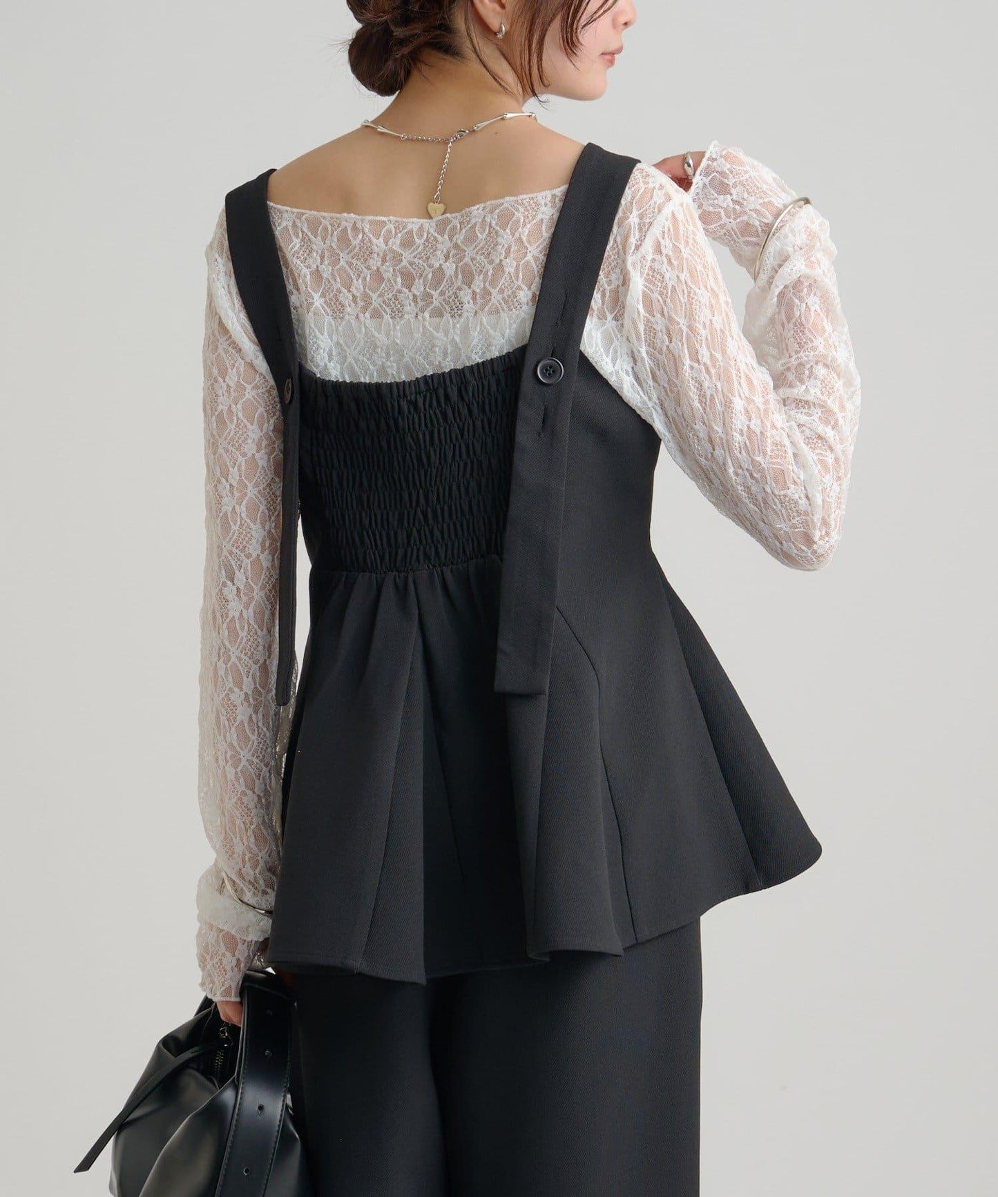 花呢荷葉邊吊帶上衣套裝