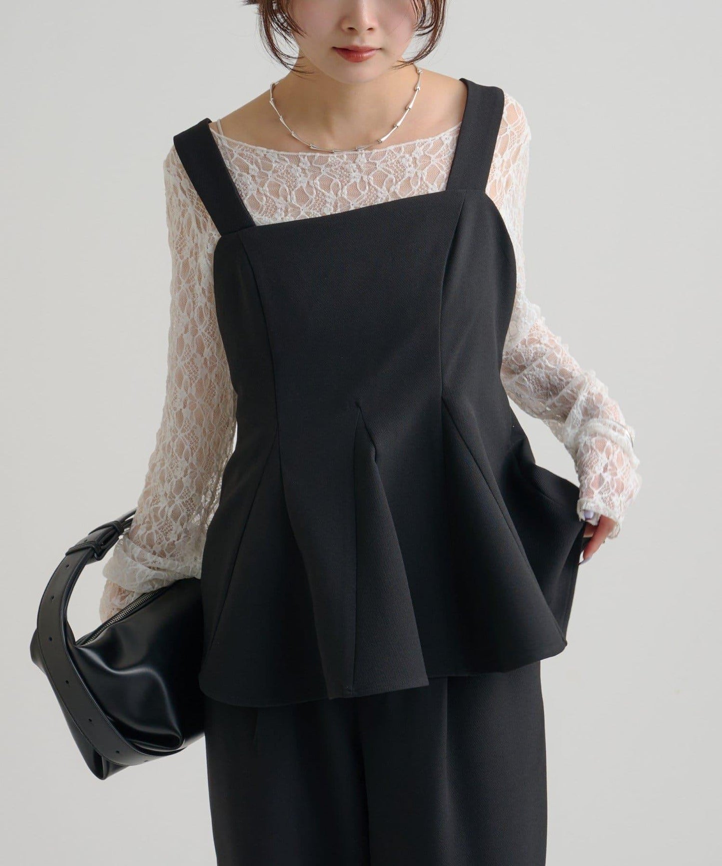 花呢荷葉邊吊帶上衣套裝