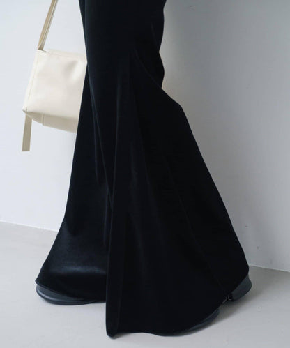 【・部分門店限定/2尺碼可選/小個子尺碼】天鵝絨半身裙褲套裝