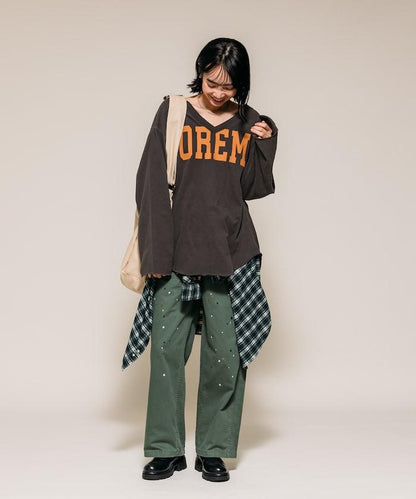 復古V領字母長袖T恤