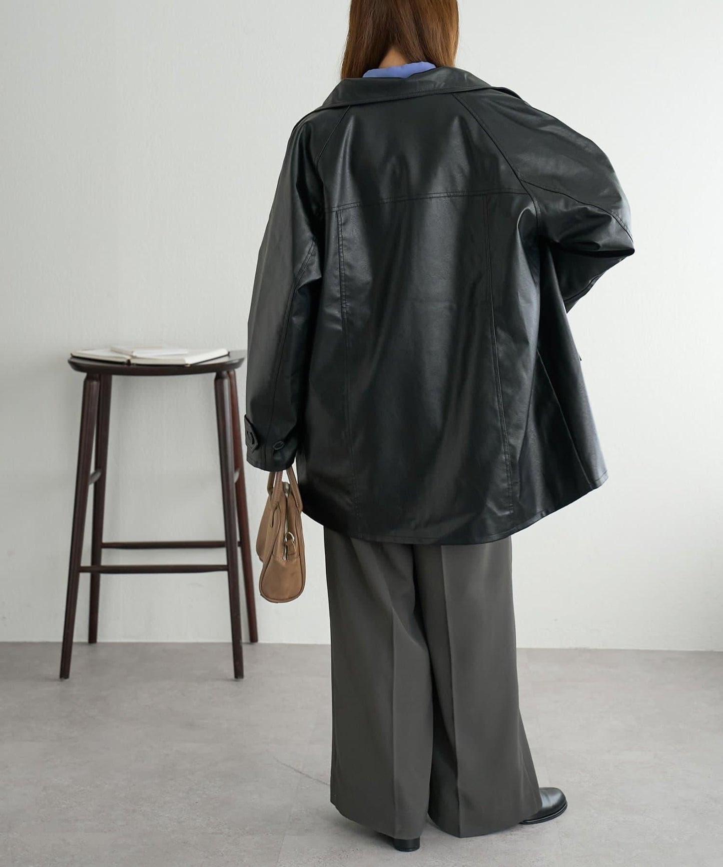 【Discoat】仿皮立領大衣